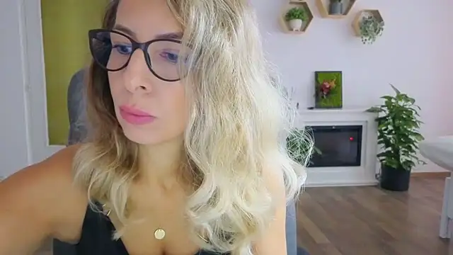 SukyGirl online show from October 2025 07:45:01 AM