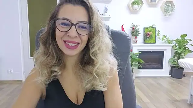 SukyGirl online show from November 2025 08:58:01 AM