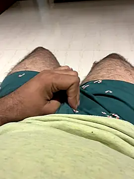 cryptoman1119 online show from November 2025 03:56:02 PM