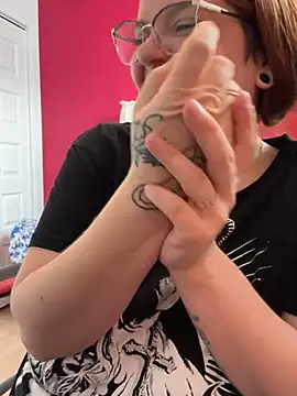 Sweetleeahxx online show from March 2025 04:20:01 PM