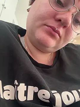 Sweetleeahxx online show from September 2025 12:51:01 PM