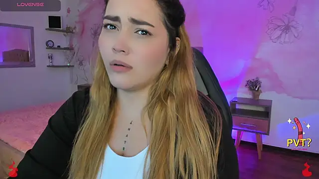 Lucia star   online show from February 2025 05:48:01 AM