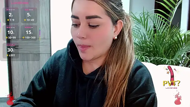 Lucia star   online show from November 2025 02:22:01 AM