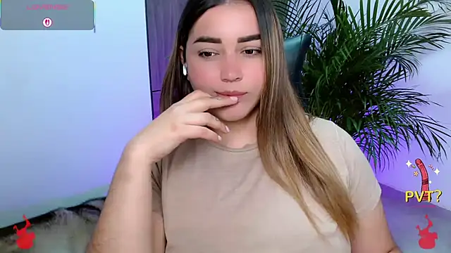 Snapshot of Lucia_star__ chatting on June 2026 01:22:01 AM Lucia star online show from June 2026 01:22:01 AM