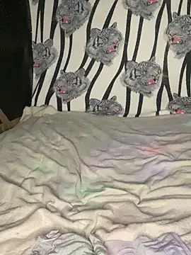 Romax2 online show from February 2025 08:54:01 PM