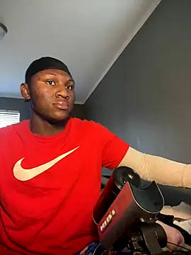 Festivitiesking1 online show from December 2025 03:50:02 PM