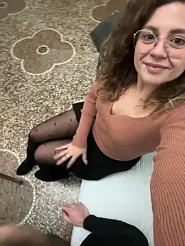 ItalianiMuli online show from January 2025 04:40:01 PM