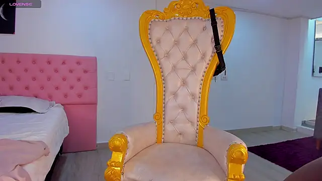 Latrellx7 online show from January 2025 12:42:02 PM