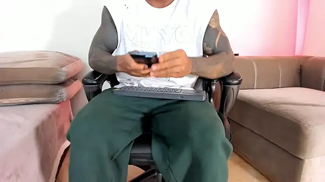 Brock hurn1 online show from January 2025 11:02:02 PM