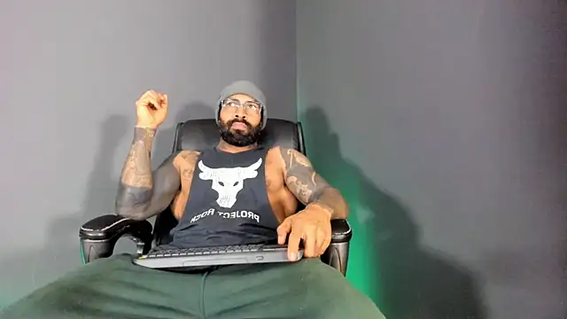 Brock hurn1 online show from February 2025 12:15:02 AM