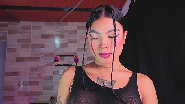 Snapshot of Dolcee_zoe chatting on February 2026 01:17:01 AM Dolcee zoe online show from February 2026 01:17:01 AM