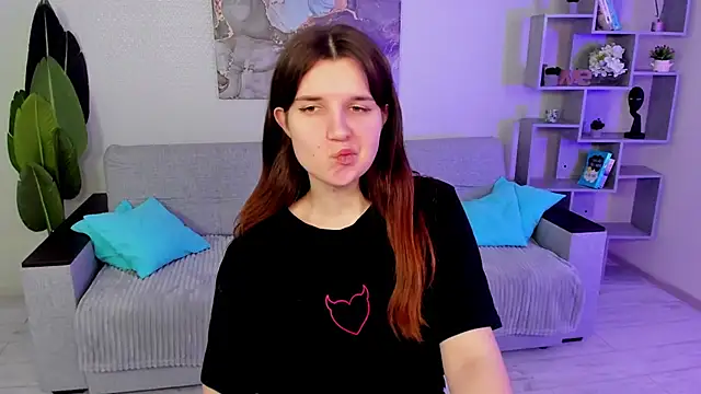 BonneyLove online show from March 2025 09:13:01 PM