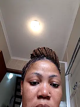 Snapshot of curvybigassqueen chatting on March 2026 11:16:02 AM curvybigassqueen online show from March 2026 11:16:02 AM