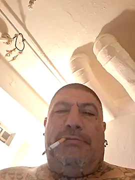 Snapshot of B_DOGG69 chatting on August 2026 02:57:02 AM B DOGG69 online show from August 2026 02:57:02 AM
