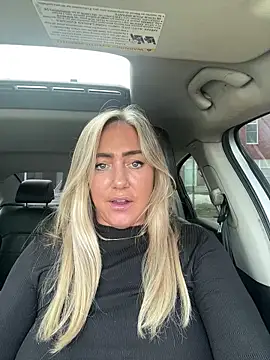 sunshinekisses online show from April 2026 08:35:02 PM