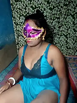 Snapshot of AparnaBoudi chatting on June 2026 06:54:01 PM AparnaBoudi online show from June 2026 06:54:01 PM