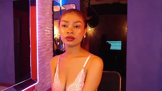 Snapshot of Perla_prg chatting on February 2025 03:19:02 PM Perla prg online show from February 2025 03:19:02 PM