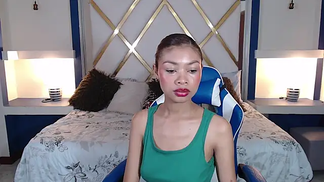 Snapshot of Perla_prg chatting on February 2025 05:02:02 PM Perla prg online show from February 2025 05:02:02 PM