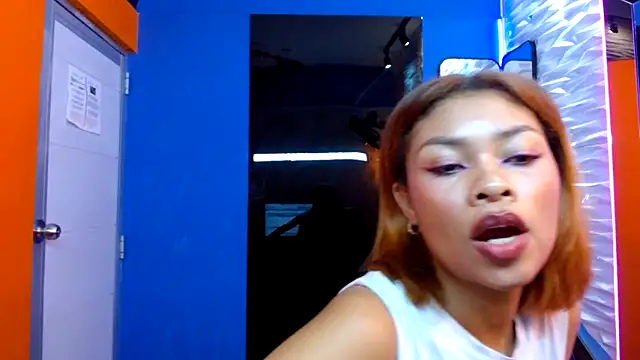 Snapshot of Perla_prg chatting on March 2025 05:54:01 PM Perla prg online show from March 2025 05:54:01 PM