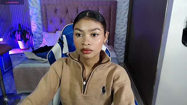 Snapshot of Perla_prg chatting on November 2025 06:30:01 PM Perla prg online show from November 2025 06:30:01 PM