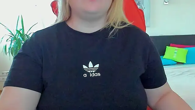 Doliss online show from September 2025 06:02:01 AM