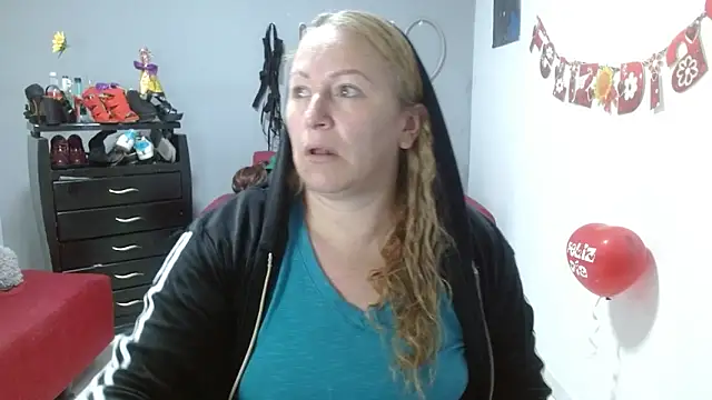 emperabigbootybigass online show from February 2025 12:08:01 PM