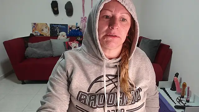 emperabigbootybigass online show from September 2025 12:15:02 PM