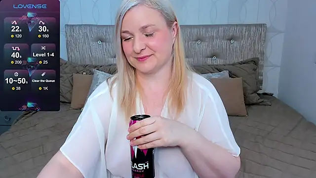 AnnaXCherri online show from March 2025 03:06:01 AM