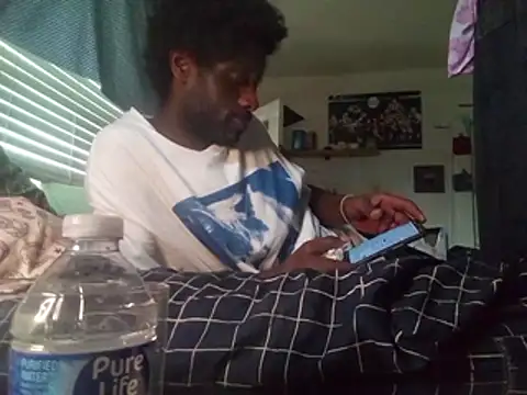 Snapshot of DevinToore chatting on February 2026 07:56:01 PM DevinToore online show from February 2026 07:56:01 PM