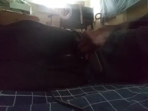 Snapshot of DevinToore chatting on March 2026 07:05:01 PM DevinToore online show from March 2026 07:05:01 PM