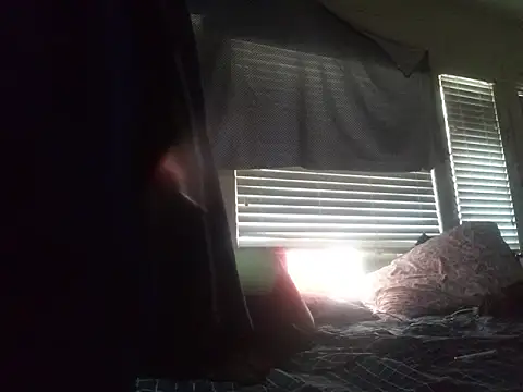 Snapshot of DevinToore chatting on March 2026 11:33:01 PM DevinToore online show from March 2026 11:33:01 PM