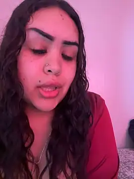 iTrapXXXBACKUP online show from February 2025 06:33:01 PM