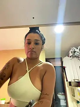 KatalinnaBrown online show from December 2025 04:03:02 PM