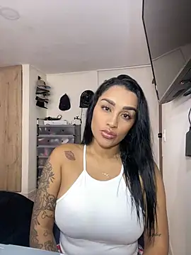 Snapshot of KatalinnaBrown chatting on July 2026 07:44:01 PM KatalinnaBrown online show from July 2026 07:44:01 PM