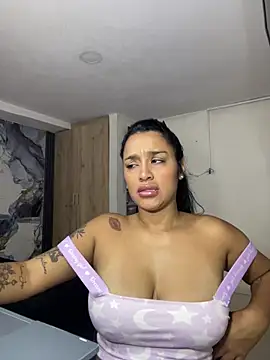 Snapshot of KatalinnaBrown chatting on July 2026 12:26:02 PM KatalinnaBrown online show from July 2026 12:26:02 PM