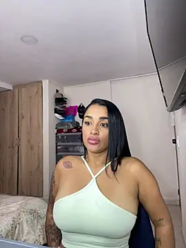 Snapshot of KatalinnaBrown chatting on August 2026 05:56:01 PM KatalinnaBrown online show from August 2026 05:56:01 PM
