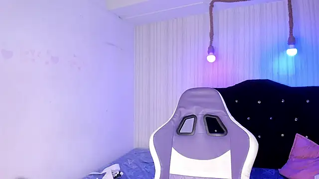 Snapshot of miku_katsuragi chatting on October 2025 03:25:02 AM miku katsuragi online show from October 2025 03:25:02 AM