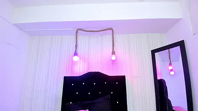 Snapshot of miku_katsuragi chatting on October 2025 07:10:02 AM miku katsuragi online show from October 2025 07:10:02 AM