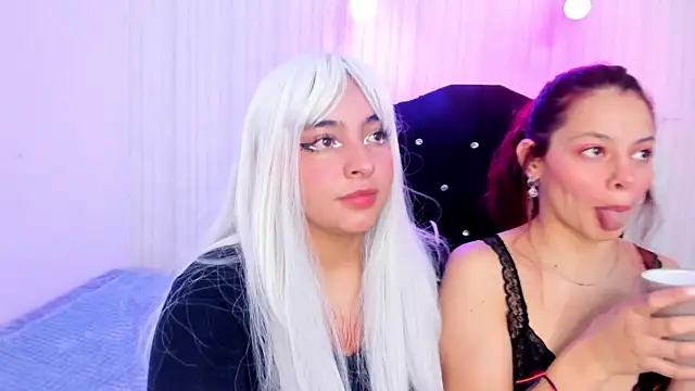 Snapshot of miku_katsuragi chatting on November 2025 07:19:02 PM miku katsuragi online show from November 2025 07:19:02 PM