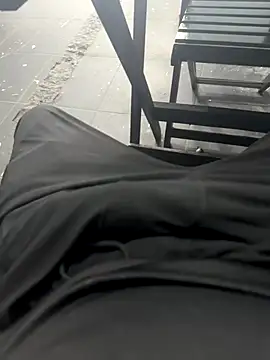 Farias8837 online show from November 2025 01:57:01 PM