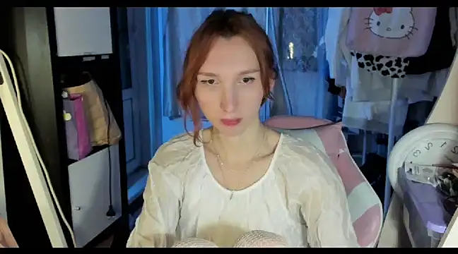 LisaIcon online show from January 2025 07:04:01 PM