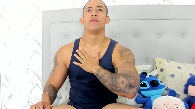 luigiferrara online show from February 2025 02:50:02 PM