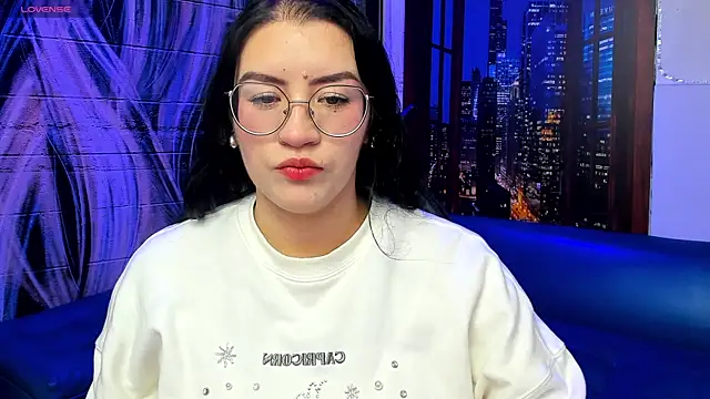 Snapshot of Violetaa_diazz chatting on February 2025 09:07:02 PM Violetaa diazz online show from February 2025 09:07:02 PM