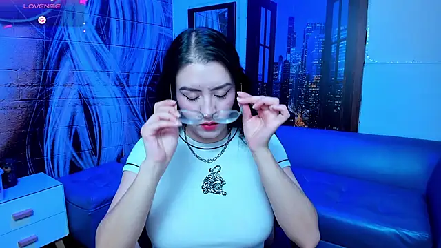 Snapshot of Violetaa_diazz chatting on February 2025 09:13:02 PM Violetaa diazz online show from February 2025 09:13:02 PM