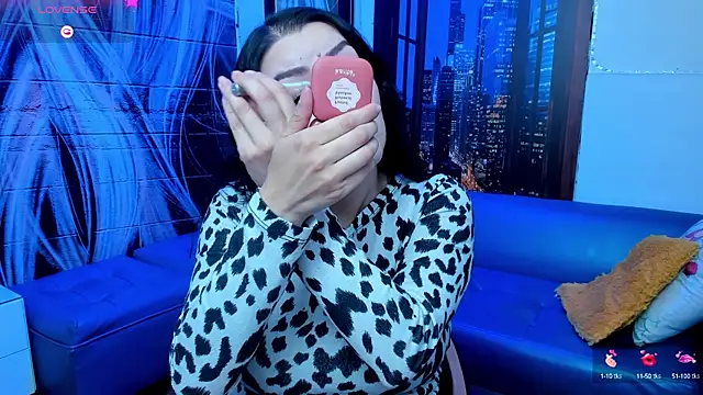 Snapshot of Violetaa_diazz chatting on February 2025 09:05:02 PM Violetaa diazz online show from February 2025 09:05:02 PM