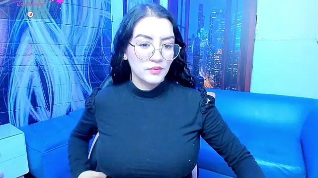 Snapshot of Violetaa_diazz chatting on February 2025 09:04:01 PM Violetaa diazz online show from February 2025 09:04:01 PM