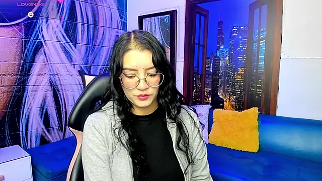 Snapshot of Violetaa_diazz chatting on March 2025 08:20:02 PM Violetaa diazz online show from March 2025 08:20:02 PM