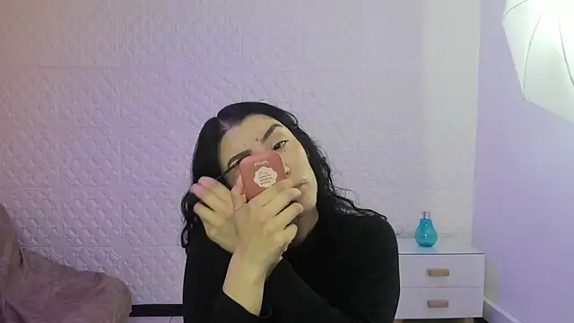 Snapshot of Violetaa_diazz chatting on September 2025 09:08:02 PM Violetaa diazz online show from September 2025 09:08:02 PM