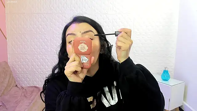 Snapshot of Violetaa_diazz chatting on October 2025 09:16:01 PM Violetaa diazz online show from October 2025 09:16:01 PM