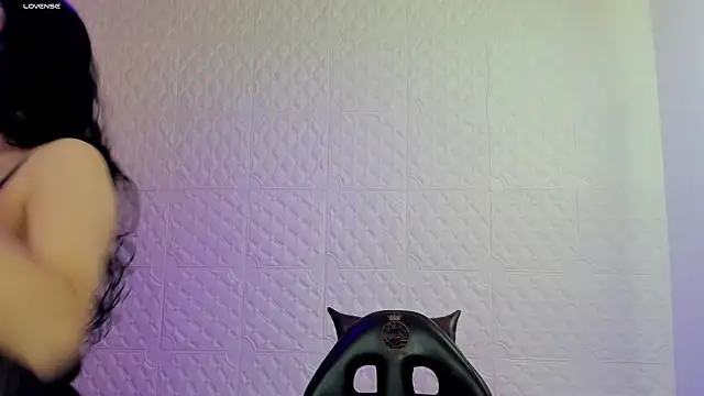 Snapshot of Violetaa_diazz chatting on October 2025 09:15:01 PM Violetaa diazz online show from October 2025 09:15:01 PM